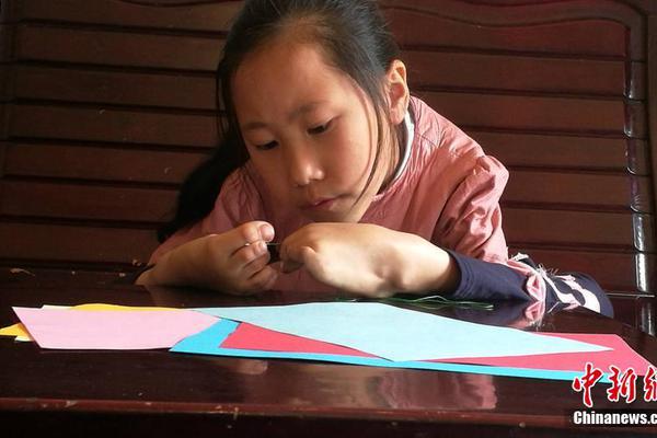 A bookstore chain started a program to give free books to children in homeless shelters