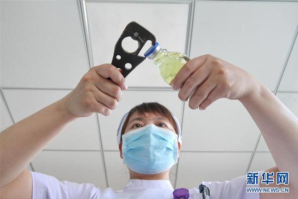 Local police started a program to teach pedestrian safety to elementary school students