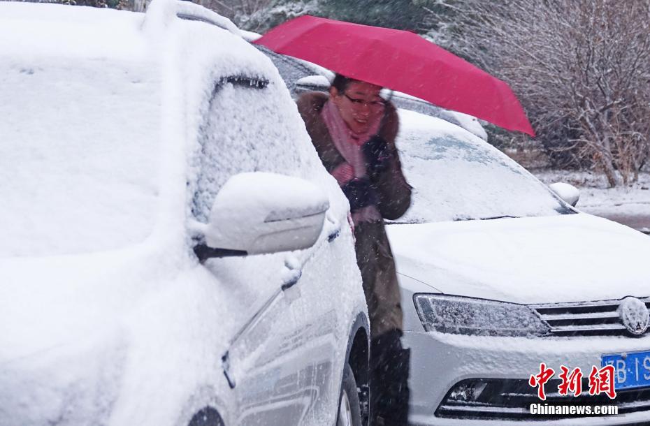 A major tech company released a new tablet with a foldable screen and enhanced processing power