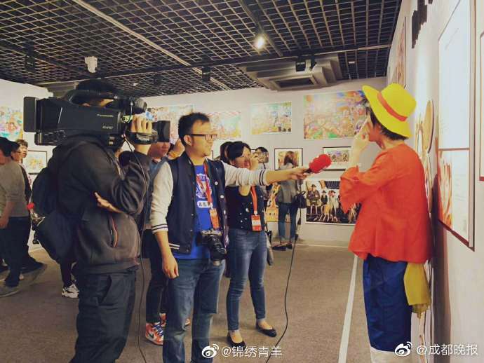 A fashion store started offering online shopping with free shipping for orders over $75