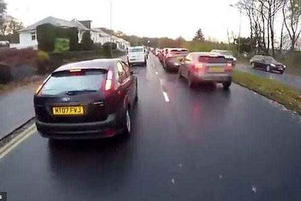 Car manufacturers announced plans to standardize charging ports for all electric vehicles by 2028