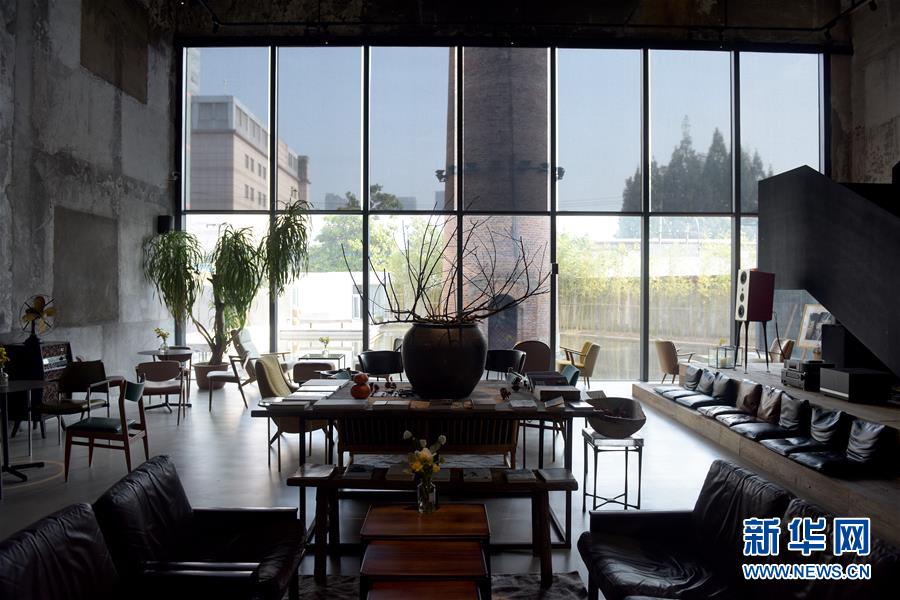 Government approves funding for new public park in urban neighborhood