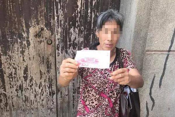 A coffee shop started selling fair trade coffee to support farmers in developing countries