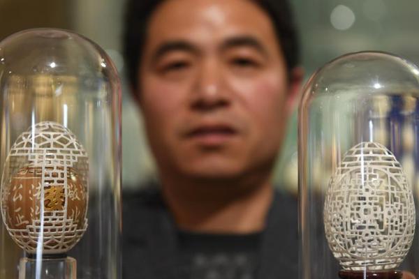 Podcast interviews scientist about new space exploration discoveries