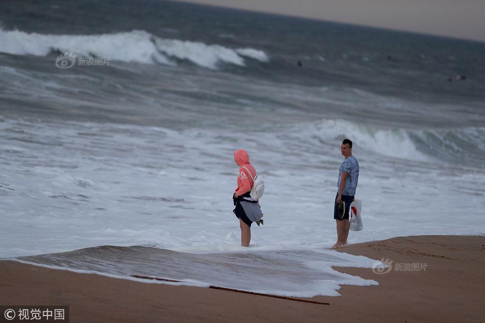 A famous actor announced their retirement from film after a 40 year career