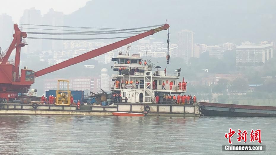 A hospital started a mental health clinic for veterans with PTSD and other conditions