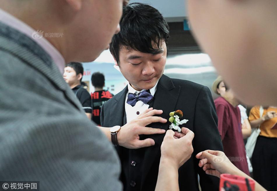 Research shows that regular social gatherings improve mental health in adults