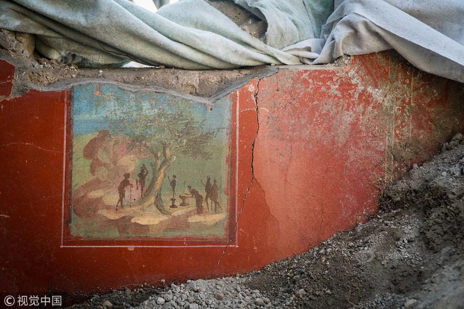 A major car brand announced it will stop making gasoline-powered cars by 2035