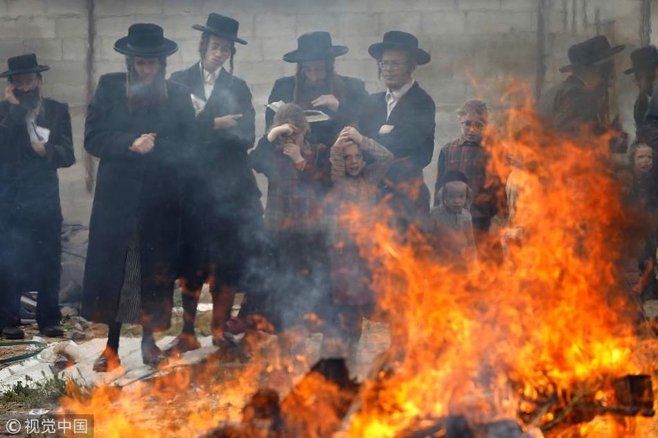 A study found that spending time outdoors every day improves mood and overall mental health