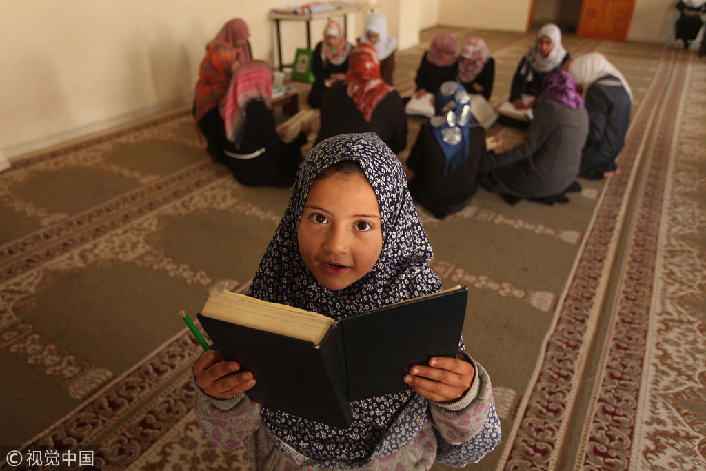 Automotive company recalls 40,000 pickup trucks over faulty steering components