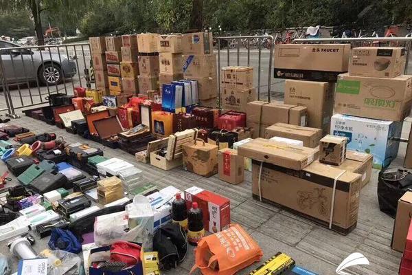 Scientists developed a new method to convert plastic waste into fuel