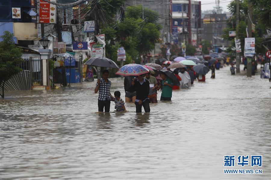 A retailer announced it would offer 30% off all products during its annual Black Friday sale