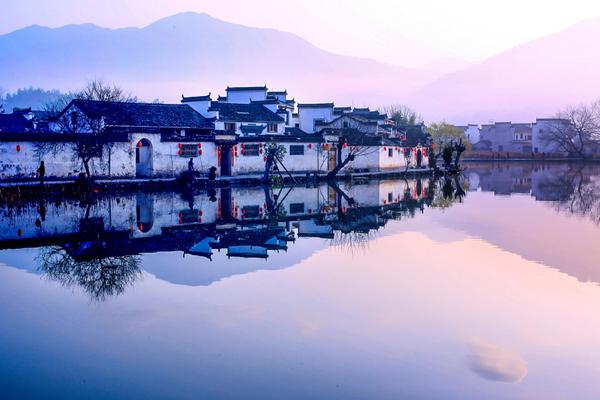 International leaders signed a new agreement to reduce plastic waste in ocean ecosystems