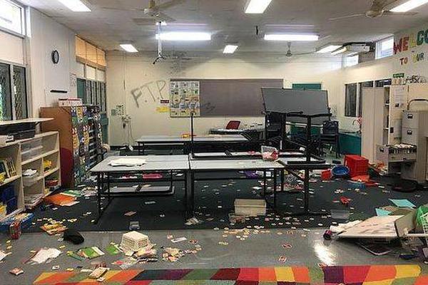 A taxi company updated its app to allow customers to schedule rides up to 7 days in advance