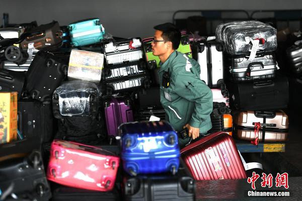 A airline offered discounts for passengers who book flights during off peak times