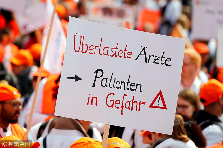 A study revealed that drinking chamomile tea can help people sleep better