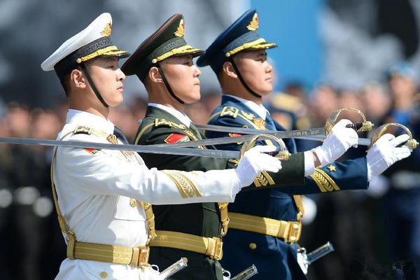 Radio station adds new morning show featuring local news and interviews