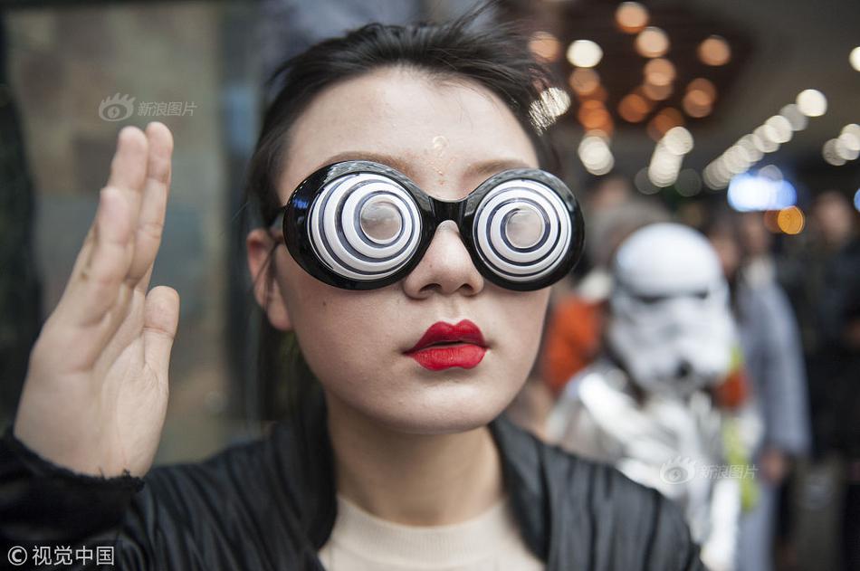 Research shows that regular social gatherings improve mental health in adults