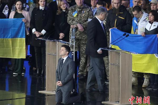 Scientists discovered a new type of bee that pollinates crops more efficiently than others