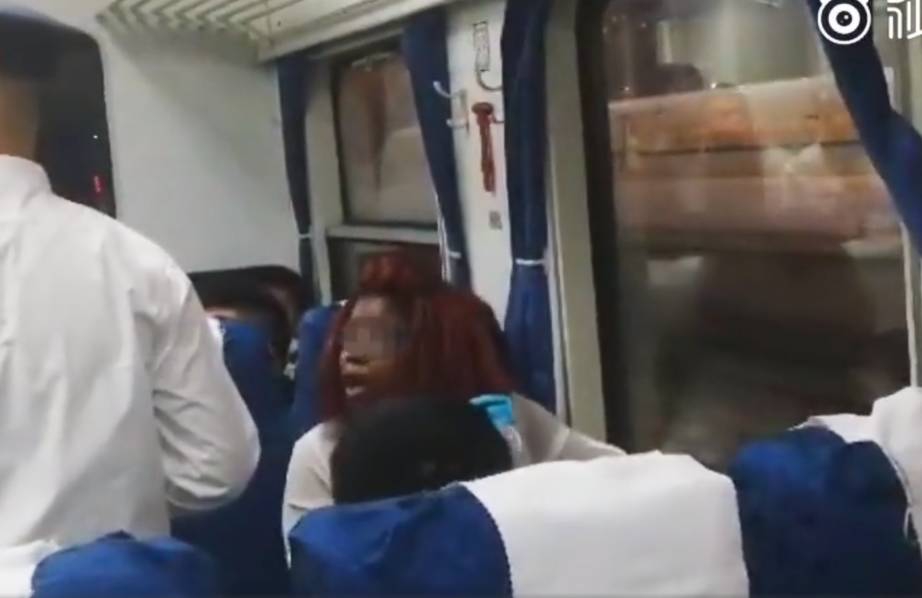 Research finds that drinking warm milk before bed improves sleep quality