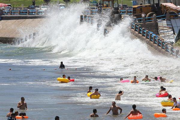 The country’s unemployment rate fell to 4 percent thanks to new jobs in tourism