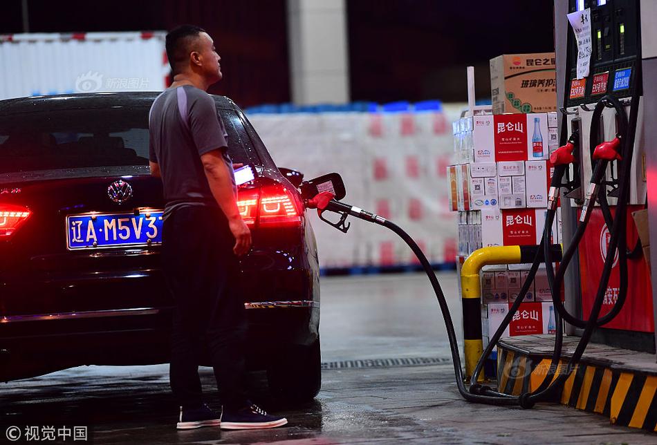 A new study revealed that air pollution from factories affects memory in older adults