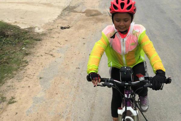 A fire department hosted a fire safety fair for kids with interactive exhibits