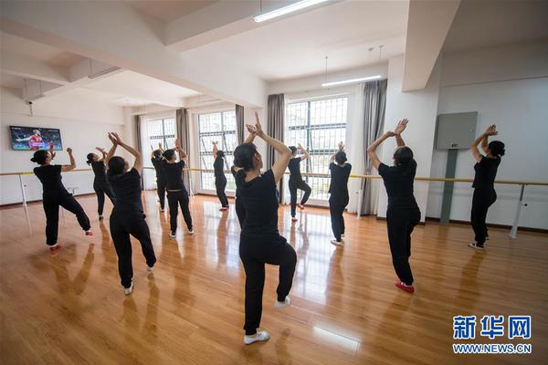A local library started a weekly storytime session for toddlers and their parents