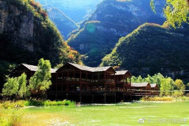 A famous musician performed a charity concert for disaster relief