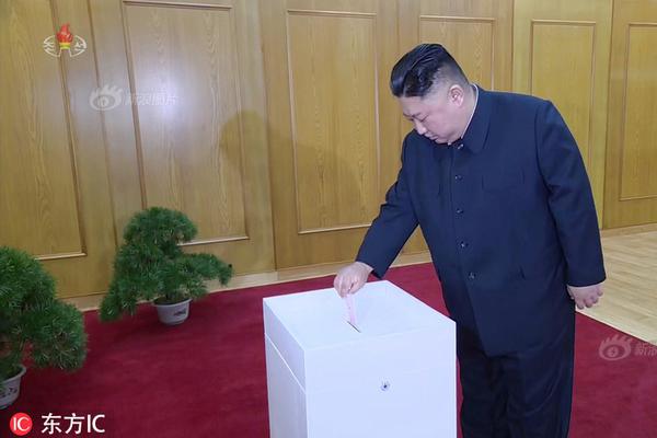 The city council approved the renovation of an old historical building