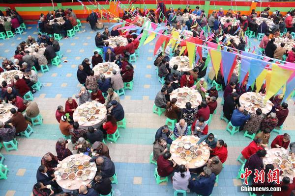 A charity launched a program to teach senior citizens how to use smartphones and video calls