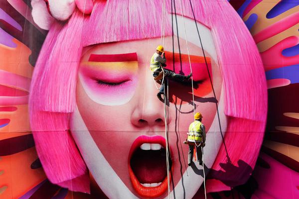 A fashion designer used recycled materials to create a new collection shown at a major fashion week