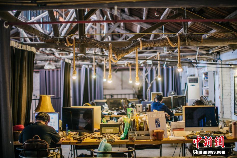 Researchers found that reading mystery novels improves problem-solving skills