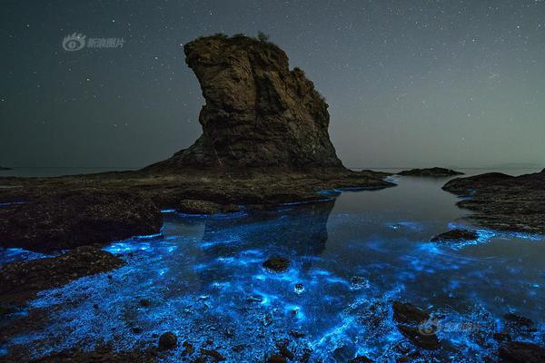 A popular fashion brand announced it will take back old clothes to reuse or recycle