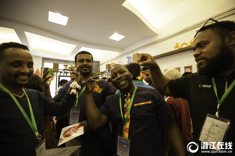 Tennis tournament attracts players from 30 countries to coastal city