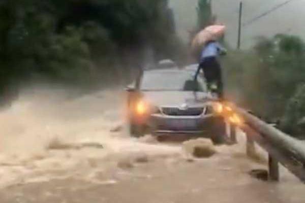 A fashion store started offering