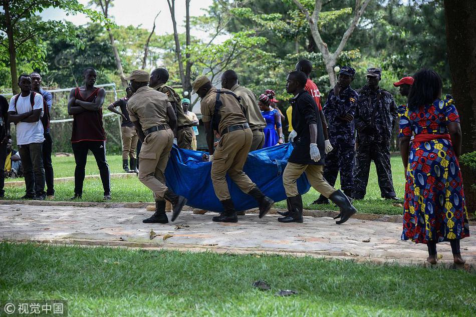 Archaeologists uncovered ancient artifacts including pottery and jewelry at a dig site