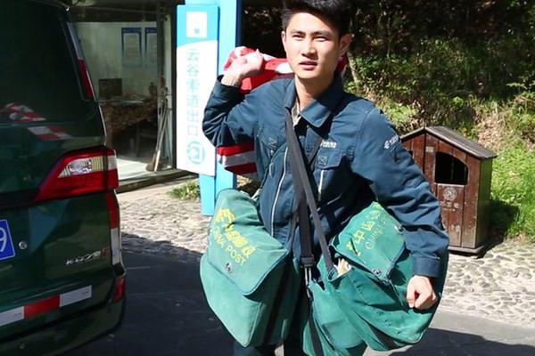 A major airline announced it will increase flights to popular vacation destinations during the summer months