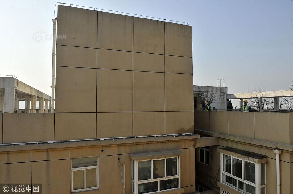 A research study showed that eating nuts regularly may reduce the risk of heart disease