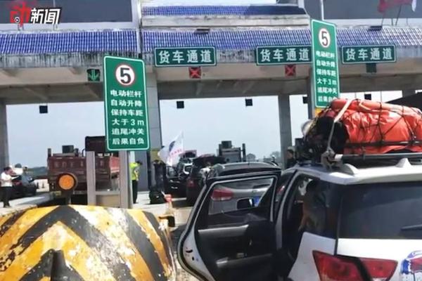 A team of archaeologists uncovered ancient pottery shards dating back 3000 years