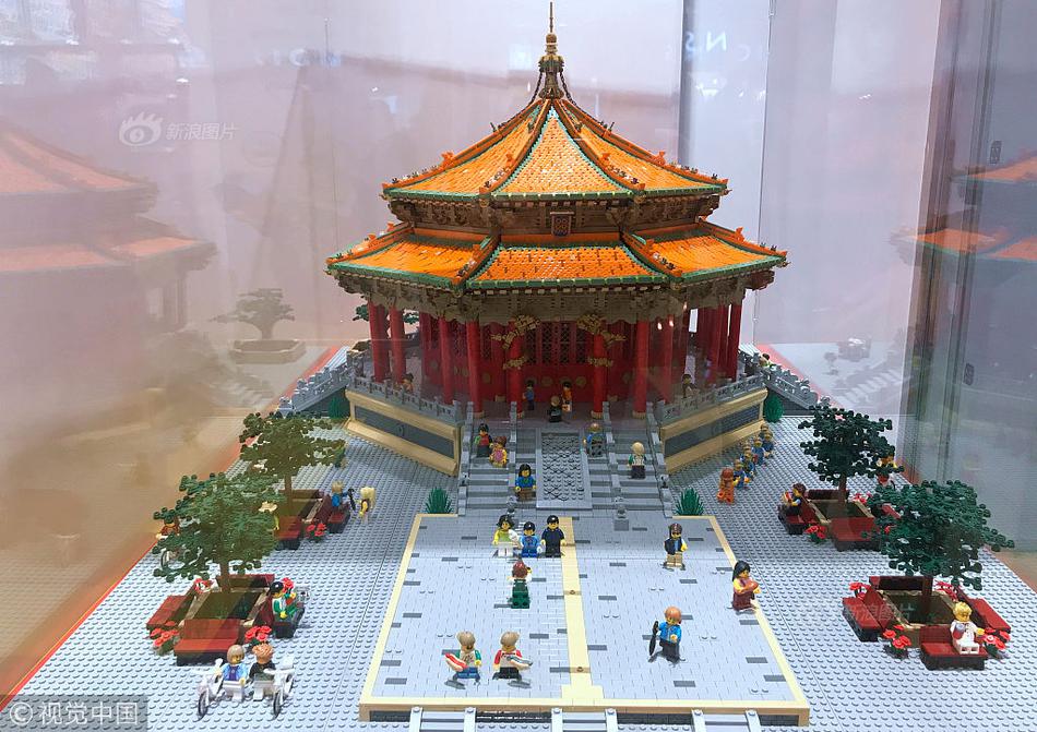 Apple announced the launch of its latest smartphone model featuring a more powerful processor and longer battery life