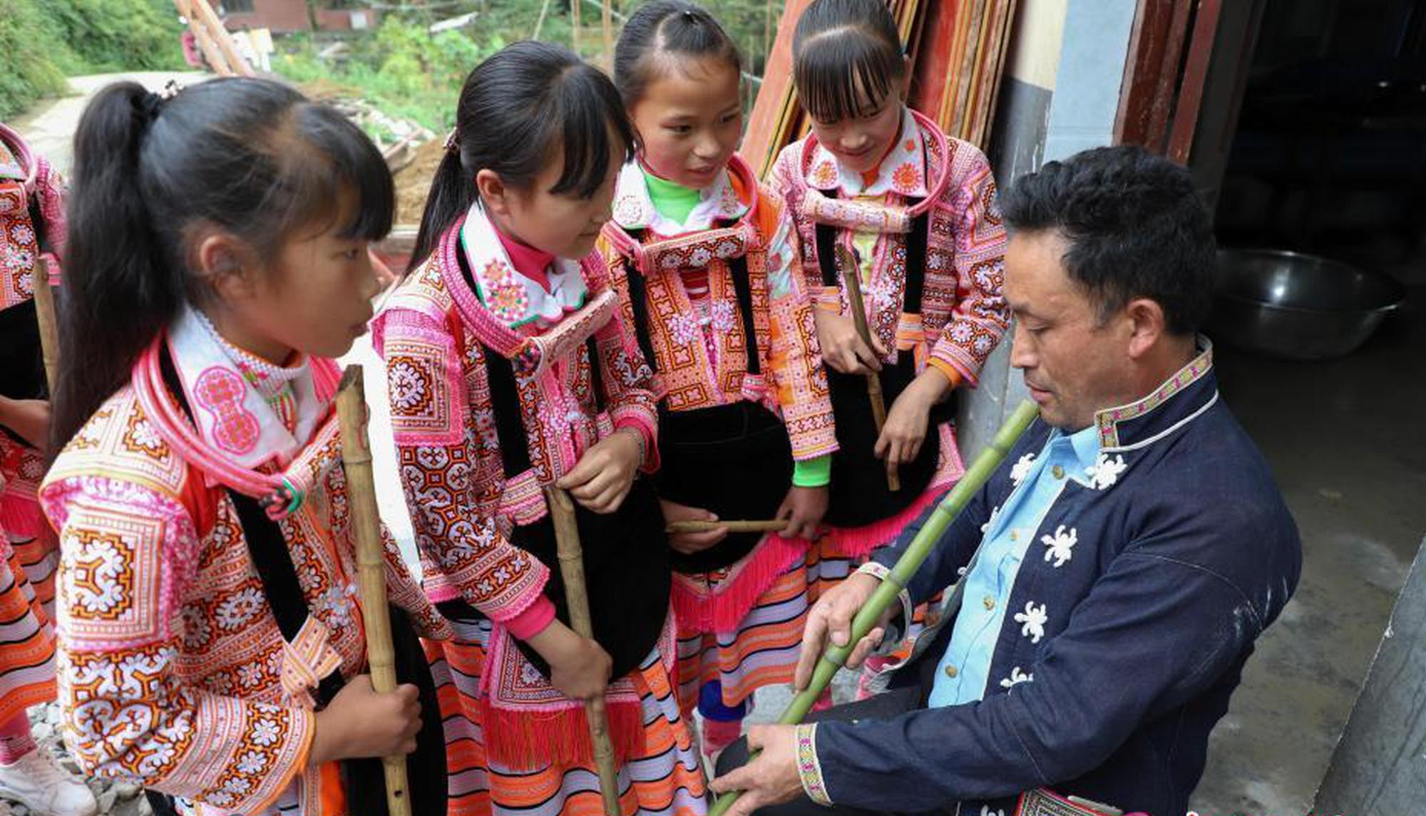 A city council discussed plans to improve public transportation for people with disabilities