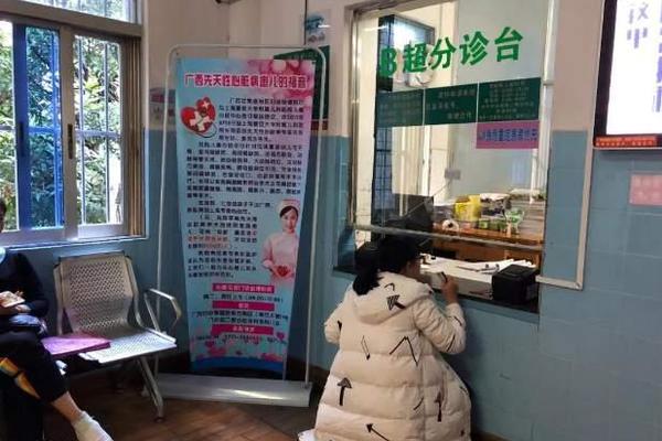 A bookstore offered a subscription service where customers receive a new book every month