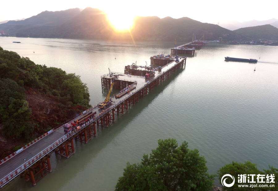 A city announced plans to install 100 new public Wi-Fi hotspots in parks and community centers