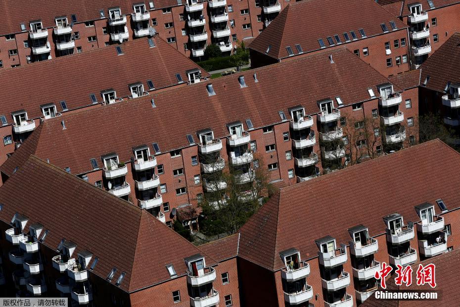 A new highway opened connecting two major cities reducing travel time by 45 minutes