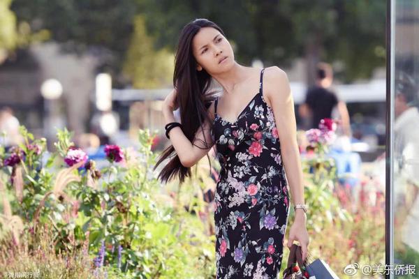 TV show wins best comedy award