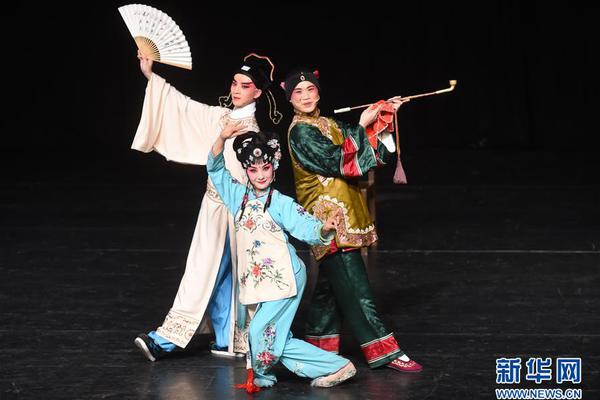 Research shows that walking on grass improves balance in seniors