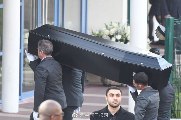 A major airline announced more summer flights to popular vacation destinations