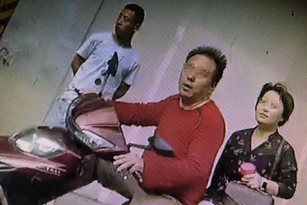 A farmers market started a program to teach kids about farming