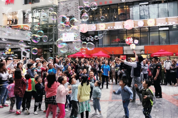 The government launched a campaign to promote healthy eating habits